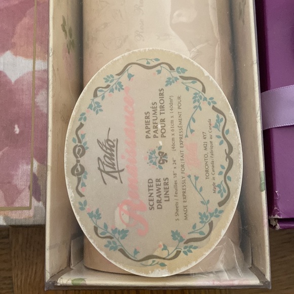 Scented drawer liners - Picture 3 of 3